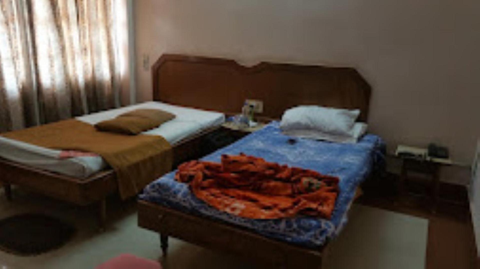 Hotel Blue Wheel,Bhubaneswar Exterior photo